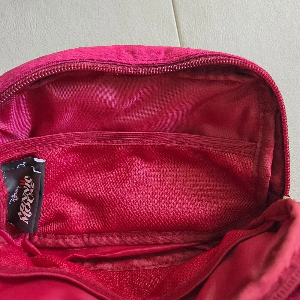 Disney Minnie Mouse Quilted Bow Detailed Velvet Waist Pack. - Picture 6 of 7